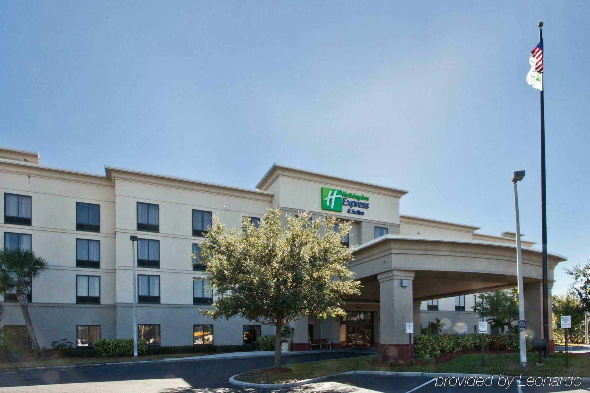 Holiday Express & Tampa-anderson Road-veterans Exp By Ihg Hotel
