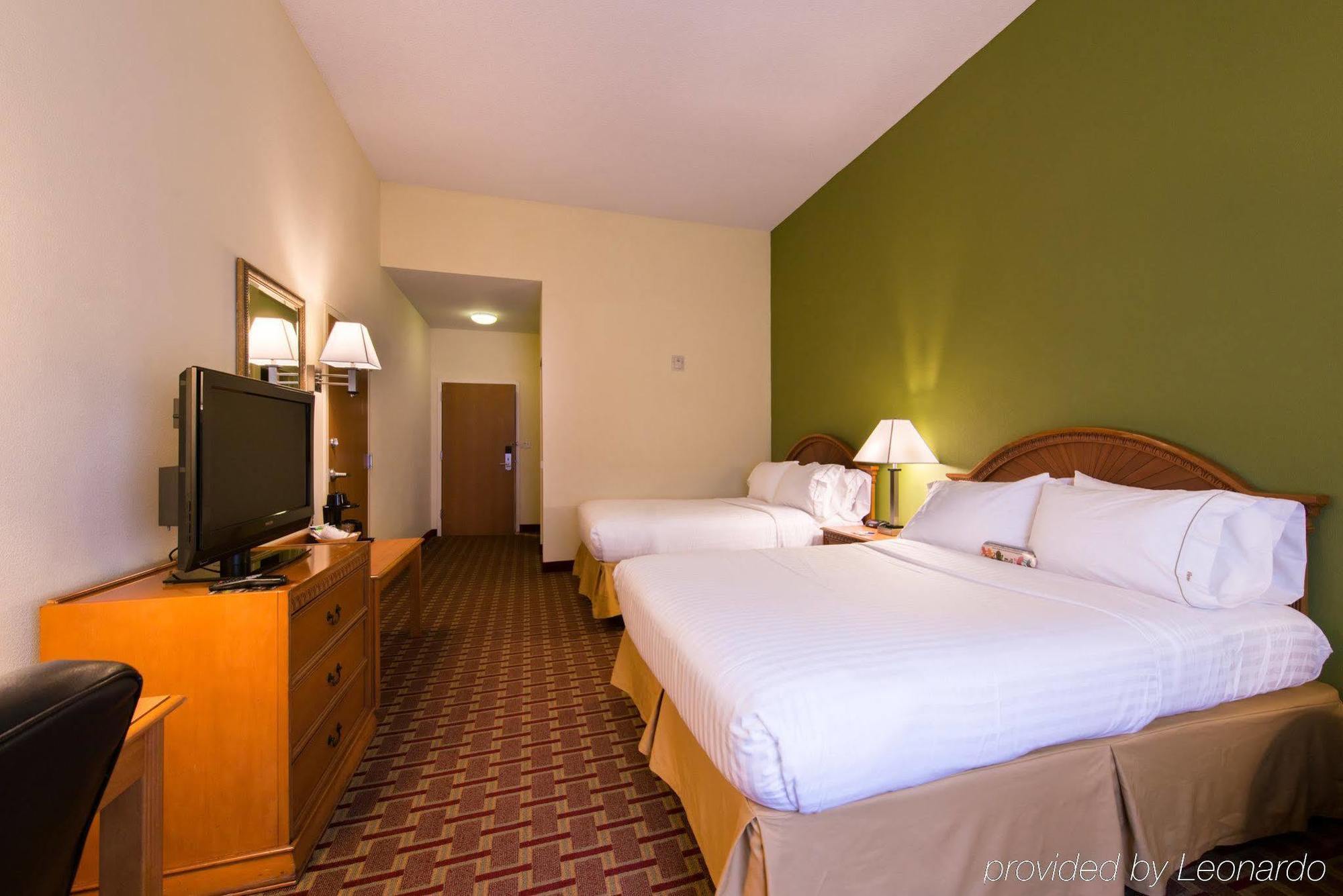 Express & Tampa-anderson Road-veterans Exp By Ihg West Chase